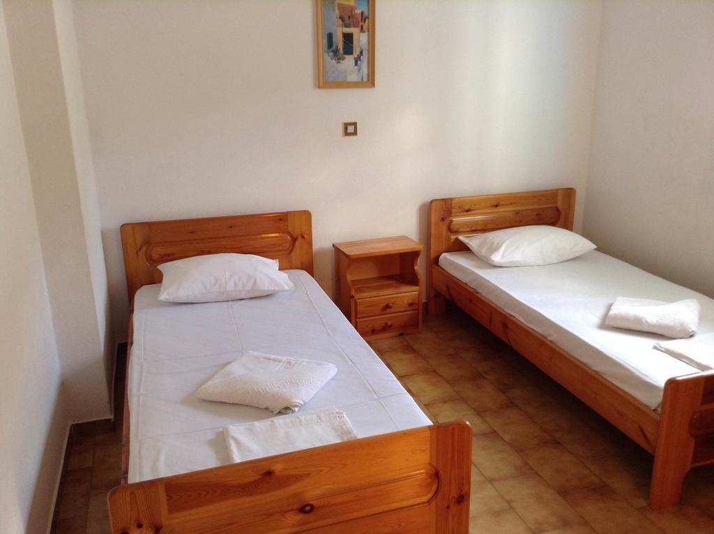 Stavros Apartments Istron Quarto foto